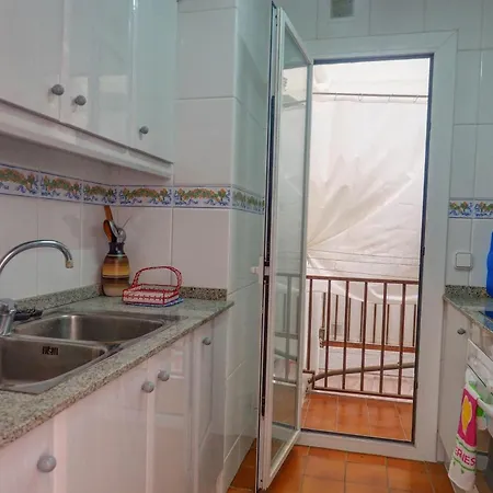 Amazing Seaview By Hello Homes Apartman