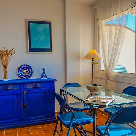 Апартаменты Amazing Seaview By Hello Homes *